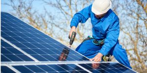 Installation Maintenance Panneaux Solaires Photovoltaïques à Le Chastang
